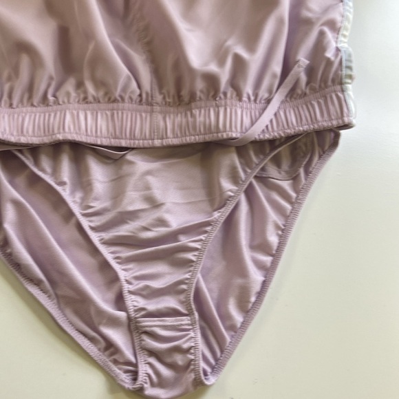 NIKE DRI-FIT WOMEN PURPLE ATHLETIC BRIEF LINED RUNNING SHORT PANTS.SIZE-… - Picture 12 of 12